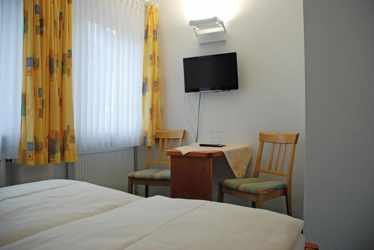 Seehotel Zur Muenz Meersburg Exterior foto