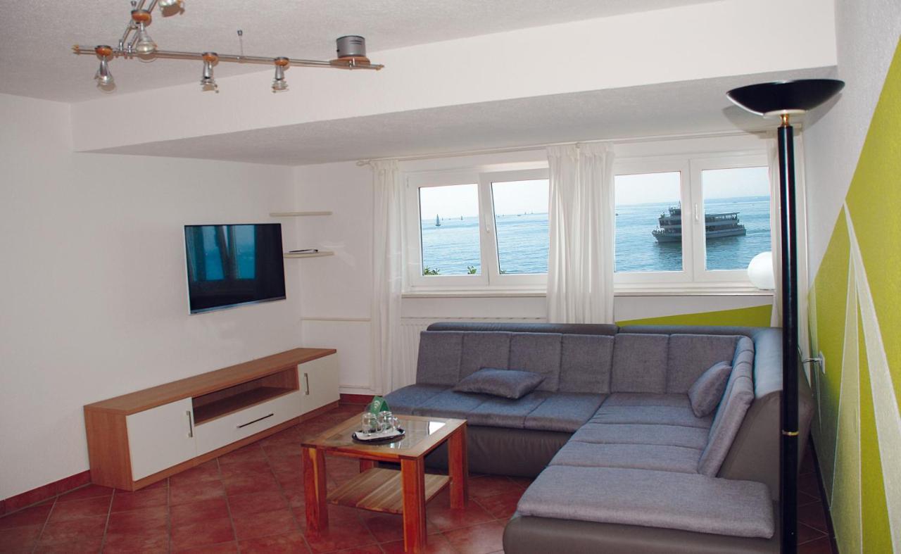 Seehotel Zur Muenz Meersburg Exterior foto